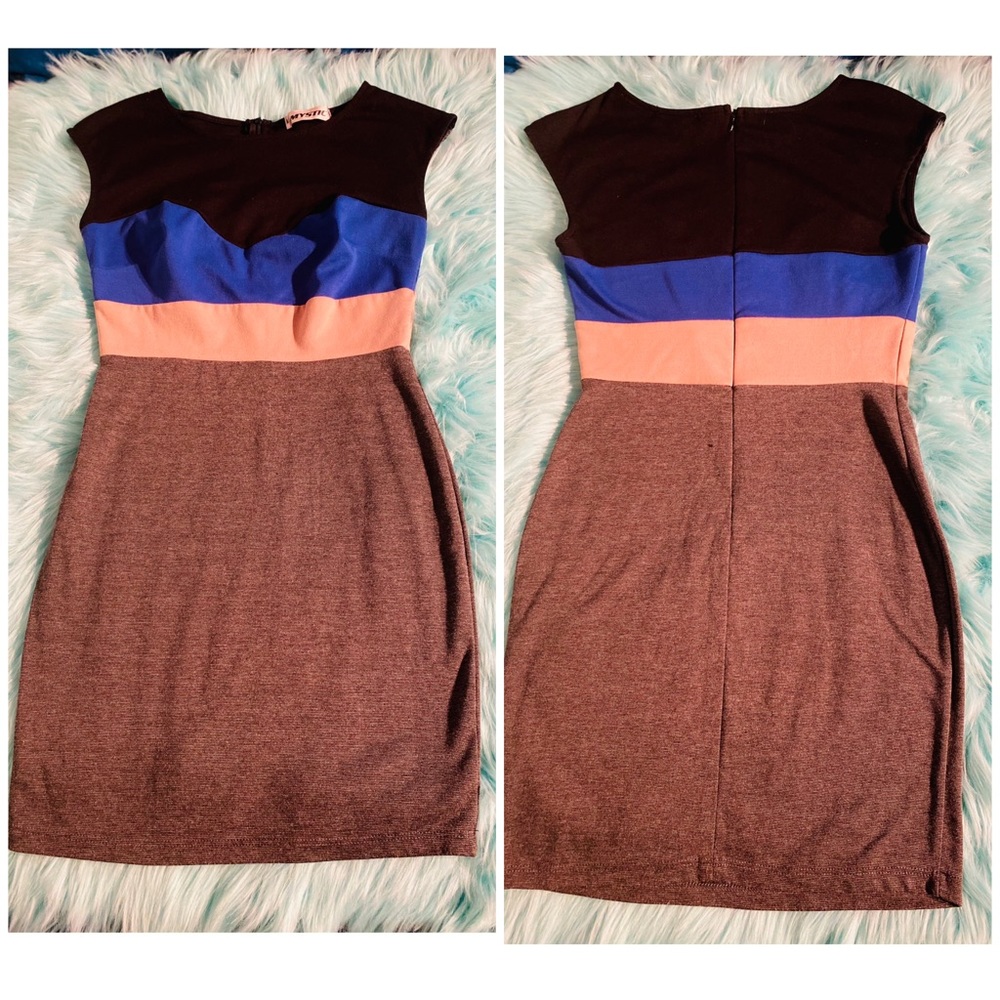 Mini Dress - Picture 4 of 4
